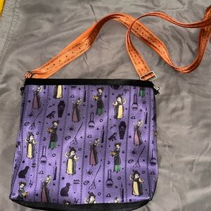 Hocus pocus witches Harvey’s purse converts into backpack